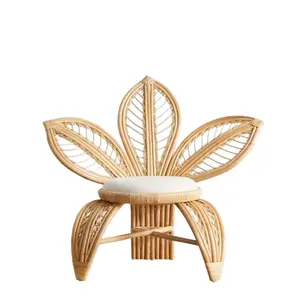 A flor nova do projeto deu forma à cadeira eco-amigável natural feita à mão do rattan para o material sustentável home da mobília feita em Vietname