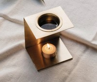 Brûleur de cire pure de conception moderne faite à la main Céramique Bois Verre et métal pour parfum parfumé dans la chambre et la salle de bain Brûleur d'huile
