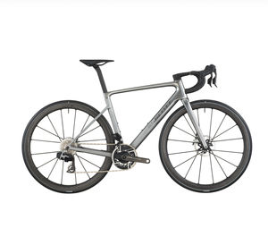 Bicicleta de Carreras de Carretera de Carbono Ligera Addict RC Ultimate RED AXS 2x12 con Grupo Electrónico 2025 - Product Image 6