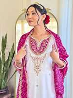 Ensemble Kurta Pant Dupatta Élégant pour Femmes en Viscose Pure avec Broderie et Travail de Séquence Parfait pour les Soirées Mariages Tenues de Fête