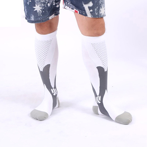 Chaussettes pour hommes personnalisées, en coton extensible, respirantes, confortables, chaussettes de sport OEM - Product Image 6