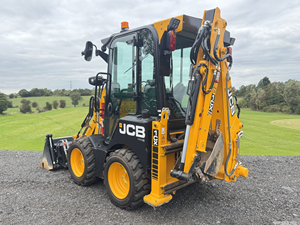 รถตักล้อยาง JCB 1CX คุณภาพสูง เครื่องยนต์ดีเซล ขับเคลื่อน 4 ล้อ พร้อมหัวตักด้านหน้าและหัวขุดขนาดเล็ก - Product Image 2