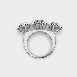 Anillo de Compromiso de Oro Amarillo de 14K con Forma de Corazón y Tres Piedras, Anillo de Boda con Diamante Cultivado en Laboratorio de 1.50 CTW para Fiestas, Regalo de Joyería Fina - Product Image 5