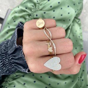 Anel Aberto com Micro Pavê de Zircônias e Três Bandas para Mulheres, Joia Elegante de Destaque em Camadas, Pronta Entrega, Fornecimento de Fábrica por Atacado - Product Image 2