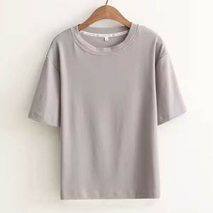 T-shirt à col roulé à manches courtes et coupe régulière respirant imprimé personnalisé 100% coton pour hommes - Product Image 4