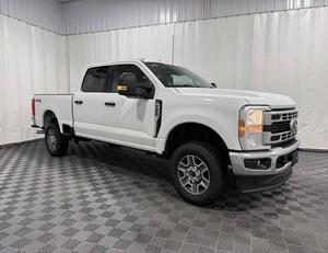 CONDITION SUPÉRIEURE UTILISÉE Ford 2025 F-350 - Product Image 1