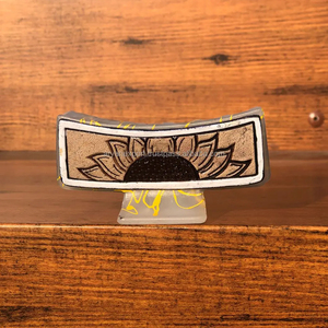 Nouvelle arrivée vente chaude Western élégant à la main usiné en cuir gravé pinces à cheveux en cuir griffe accessoires de cheveux pour les femmes - Product Image 2