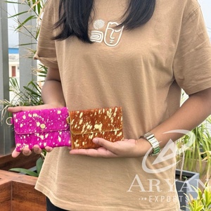 กระเป๋าสตางค์แบบคาดผมบนหนังวัวสีเมทัลลิค, กระเป๋าใส่บัตรเครดิตหนังแท้แบบตะวันตกกระเป๋าใส่เงินสดสำหรับผู้หญิงทำจากหนังแท้ทั้งตัว - Product Image 1