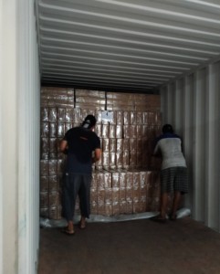 Grado a Briqueta de carbón de cáscara de coco Carbón de coco negro para Shisha Hookah - Product Image 3