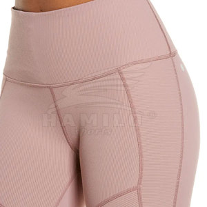 Legging deportivo para mujer Diseño personalizado con cierre de cintura elástica Estilo sólido Spandex/Pantalones de poliéster - Product Image 5