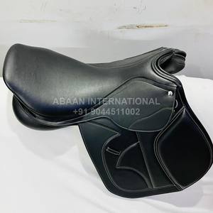 Selle de saut synthétique de haute qualité avec arbre en plastique léger et siège profond pour l'équitation professionnelle - Product Image 5
