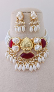 Conjunto de collar de Gargantilla real de alta calidad, efecto fundido de flor de perla con patrón dorado enmarcado en cadena de bambú de latón para fiestas - Product Image 3