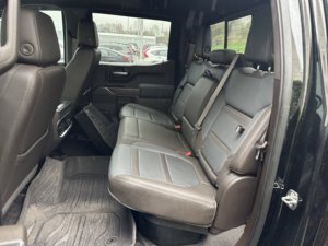 GM_C Sierra 1500 Limited Denali 2022 Usada en Buen Estado - Product Image 6