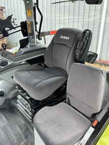 Tracteur agricole CLAAS ARION 650 4x4 avec chargeur frontal 175HP 140HP 175HP Transmission par engrenages - Product Image 4