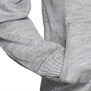 Sweat à capuche en molleton pour hommes et femmes avec cordon de serrage réglable pour les tenues décontractées d'hiver et les aventures en plein air. - Product Image 5