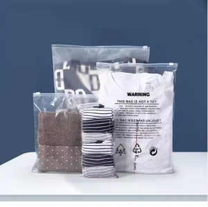 ถุงซิป HDPE แข็งแรงสำหรับเสื้อผ้ารองเท้าพิมพ์ลายกราเวียร์สำหรับเครื่องประดับบรรจุภัณฑ์พลาสติกชนิดกำหนดโลโก้ได้เอง - Product Image 2