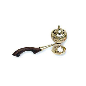 Brûleur d'encens en laiton métallique luxueux avec un design de poignée attrayant Meilleurs prix de gros Porte-bakhour Finition dorée claire - Product Image 6