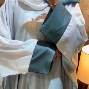 ชุดเดรสดูไบสำหรับผู้หญิงประดับกลิตเตอร์มีจีบด้านข้างประดับด้วยหินลูกปัดงานปักด้วยมือแบบทางการมุสลิมแบบดั้งเดิม - Product Image 1