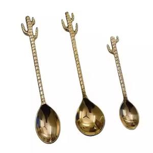 Juego de Cubiertos de Metal chapado en oro de primera calidad, cubiertos elegantes de acero inoxidable, cuchara, tenedor, juego de cuchillos para boda, comedor y cocina - Product Image 6