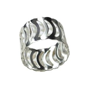 Rond de serviette en métal fabriqué à la main pour salle à manger décor de Table de fête de mariage nouveau Style décoration de Restaurant avec finition artisanale - Product Image 1