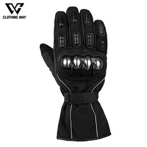 Guantes de Ciclismo de Invierno Impermeables con Pantalla Táctil de Alta Calidad a Precio Económico, Guantes de Motocicleta Hechos en Pakistán - Product Image 2