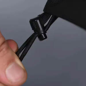 เสื้อแจ็คเก็ตมอเตอร์ไซค์แบบผ้าที่สวมใส่สบาย ออกแบบมาเพื่อการเดินทางท่องเที่ยวและการผจญภัย พร้อมผ้าเนื้อนุ่ม ระบายอากาศได้ดี และปลอดภัย - Product Image 4