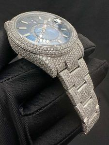 Reloj de Estilo Elegante Hip Hop con Correa de Acero Inoxidable y Diamante Moissanite, Movimiento Automático de Cuarzo para Hombre y Mujer. - Product Image 2