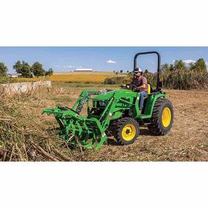 John Deere 3038E + 300E con Cargador Frontal 2020 - Product Image 5