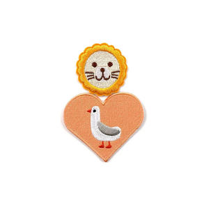 Patch personnalisé brodé classique de haute qualité fer sur patchs pour accessoires de mode patchs de broderie en gros - Product Image 5