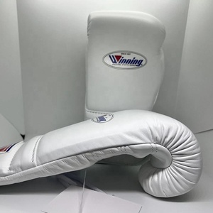 Guantes de Boxeo Personalizados de Venta Caliente Hechos a Mano con Cuero Genuino, Equipo de Boxeo Profesional Personalizado para Entrenamiento y Combate - Product Image 6
