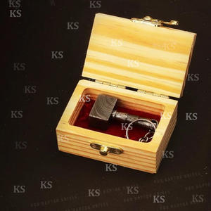 Porte-clés marteau thor en acier damas fait main porte-clés pendentif mini marteau thor en acier damas forgé à la main - Product Image 4