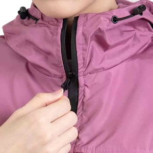 เสื้อแจ็คเก็ตกันลมผู้ชายสั่งทำขายส่ง ขายดี บริการ OEM ผ้าแคนวาสกันลม รุ่น 2026 มีฮู้ด ระบายอากาศได้ดี สไตล์วินเทจ - Product Image 3