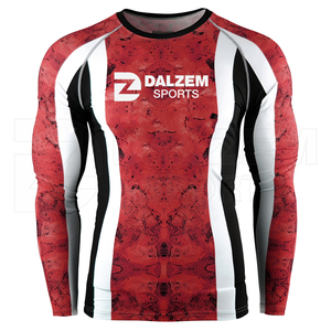 T-shirt de compression de sport 100% polyester sublimé personnalisé OEM ODM pour hommes vêtements de course chemises d'entraînement de forme physique et de gymnastique - Product Image 5