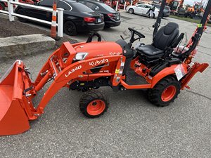 Tracteurs Kubota neufs et d'occasion en gros, 23 ch, 25 ch, B2320, mini tracteurs de jardin Kubota disponibles à la vente - Product Image 2