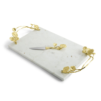 Plateau de service de mariage élégant et moderne en marbre blanc multi-pièces avec poignées en laiton doré motif papillon et feuille de Ginkgo, plateau à fromage rectangulaire