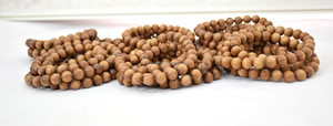 Venta al por mayor Cuentas de meditación de sándalo Cuentas redondas sueltas de color natural - Product Image 6