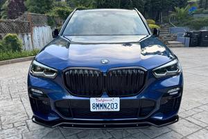 BMW X5 xDrive50i 2019 usado premium, con motor V8 biturbo y tracción en las cuatro ruedas. - Product Image 3