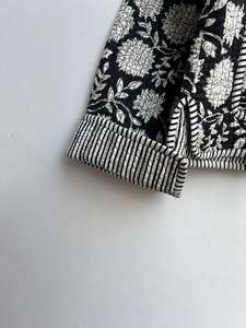 Veste matelassée en coton imprimé main indienne pour femmes respirant motif floral Jersey bouton réversible décoration décontracté - Product Image 4