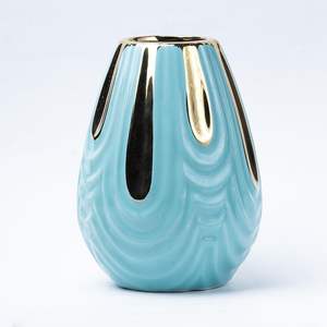 Une silhouette moderne conçue pour compléter les espaces minimalistes et calmes - Product Image 3