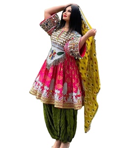 Kuchi afghan fait à la main ethnique tribal broderie traditionnelle femmes robe afghane manches longues dans des couleurs personnalisées OEM ODM Service - Product Image 1