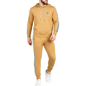 Top Trending Slim Fit Hombres Chándal OEM Servicio Hombres Chándal Mangas largas y tela ligera Hombres Chándal - Product Image 1