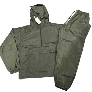 Ensemble imperméable et coupe-vent pour homme Ensemble coupe-vent à capuche respirant avec motif uni pour l'hiver Vêtements en gros - Product Image 1