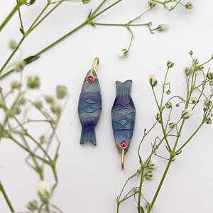 Colgante tallado de pescado de plata 925 24x7mm encanto de piedras preciosas hecho a mano suministros de joyería regalo para mujeres al por mayor - Product Image 3