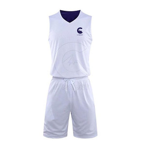 Uniforme de basket-ball pour hommes fabriqué au Pakistan ensembles de vêtements de sport respirants personnalisés uniforme de basket-ball uni personnalisé à bas prix - Product Image 1
