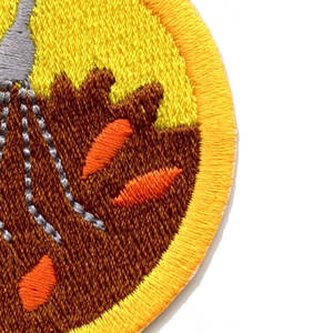 Insignias Bordadas a Máquina de Tela Twill de Alta Calidad, Nuevas y a la Moda, Disponibles en PVC, Precio al por Mayor, Técnicas de Bordado en Lona - Product Image 5