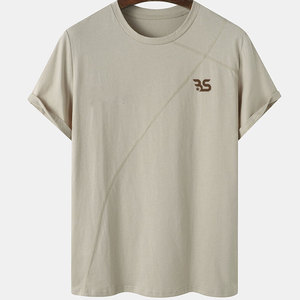 Camisetas ligeras para hombre con diseño urbano y ajuste cómodo, ideales para el gimnasio, actividades al aire libre y uso diario. - Product Image 1