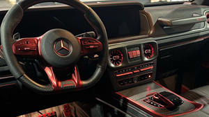 Limpio seminuevo 2025, dos, un G63, de dos, una. - Product Image 3