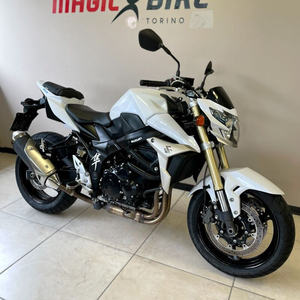 Suzuki GSX-R 750 Moto Sportiva Serie 106 CV >80 km/h - Product Image 1