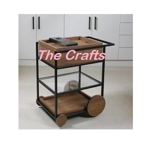 รถเข็นเสิร์ฟอาหารทำจากโลหะและแก้วมีสามชั้นรถเข็นอาหารคุณภาพระดับพรีเมียมสำหรับร้านอาหารและโรงแรม - Product Image 4