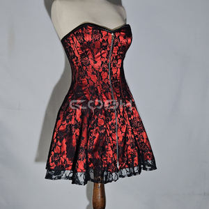 Mini-robe de mariée corset en satin rouge avec dentelle florale noire et baleines en acier |   Fournisseur de tenues de mariage romantiques et sexy avec corset - Product Image 4